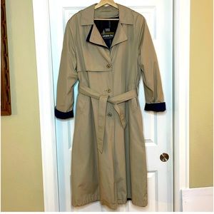 London Fog Trench Coat Hooded Size 10 Khaki Lined